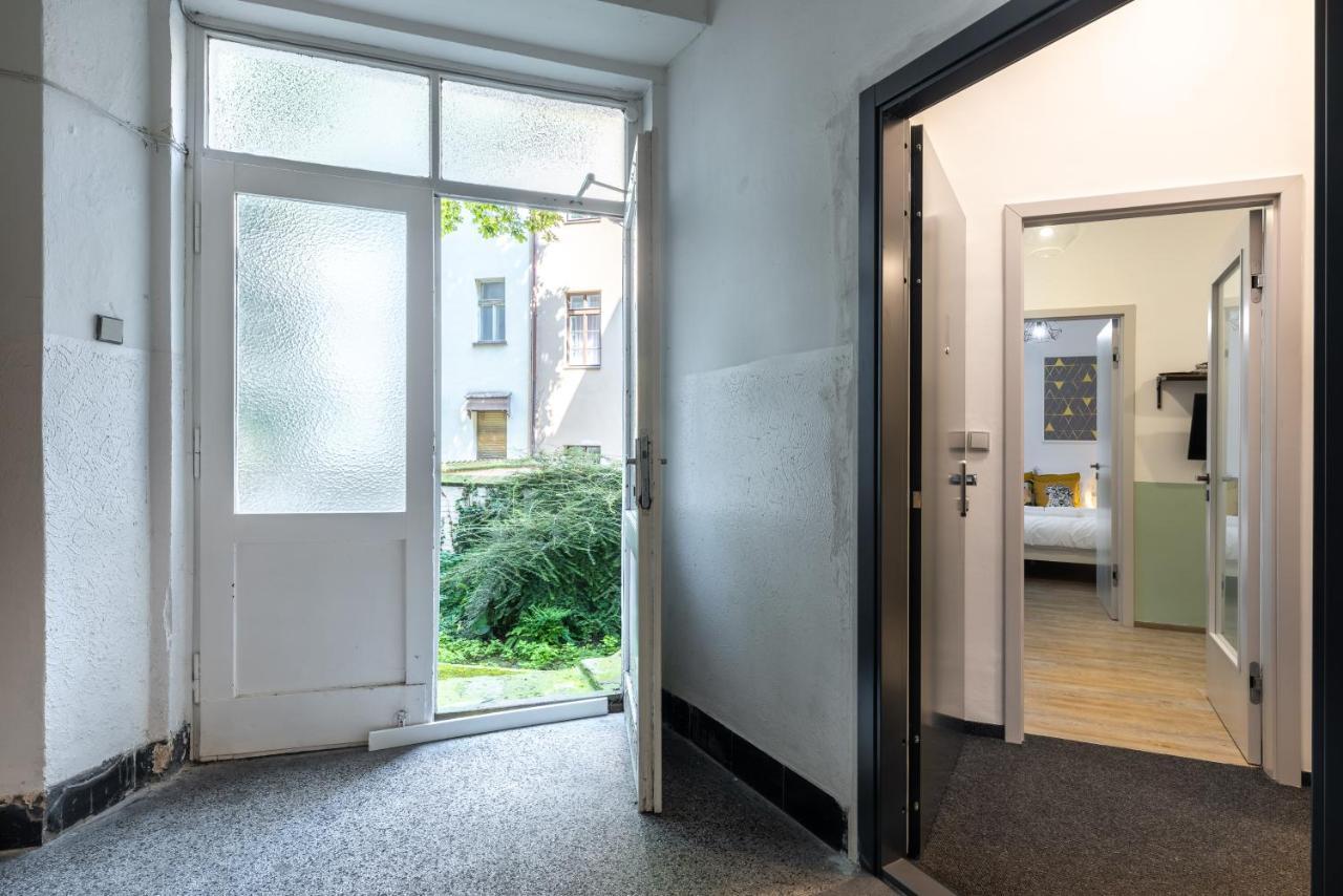 Cute 1Bedroom Center Apartment Прага Экстерьер фото